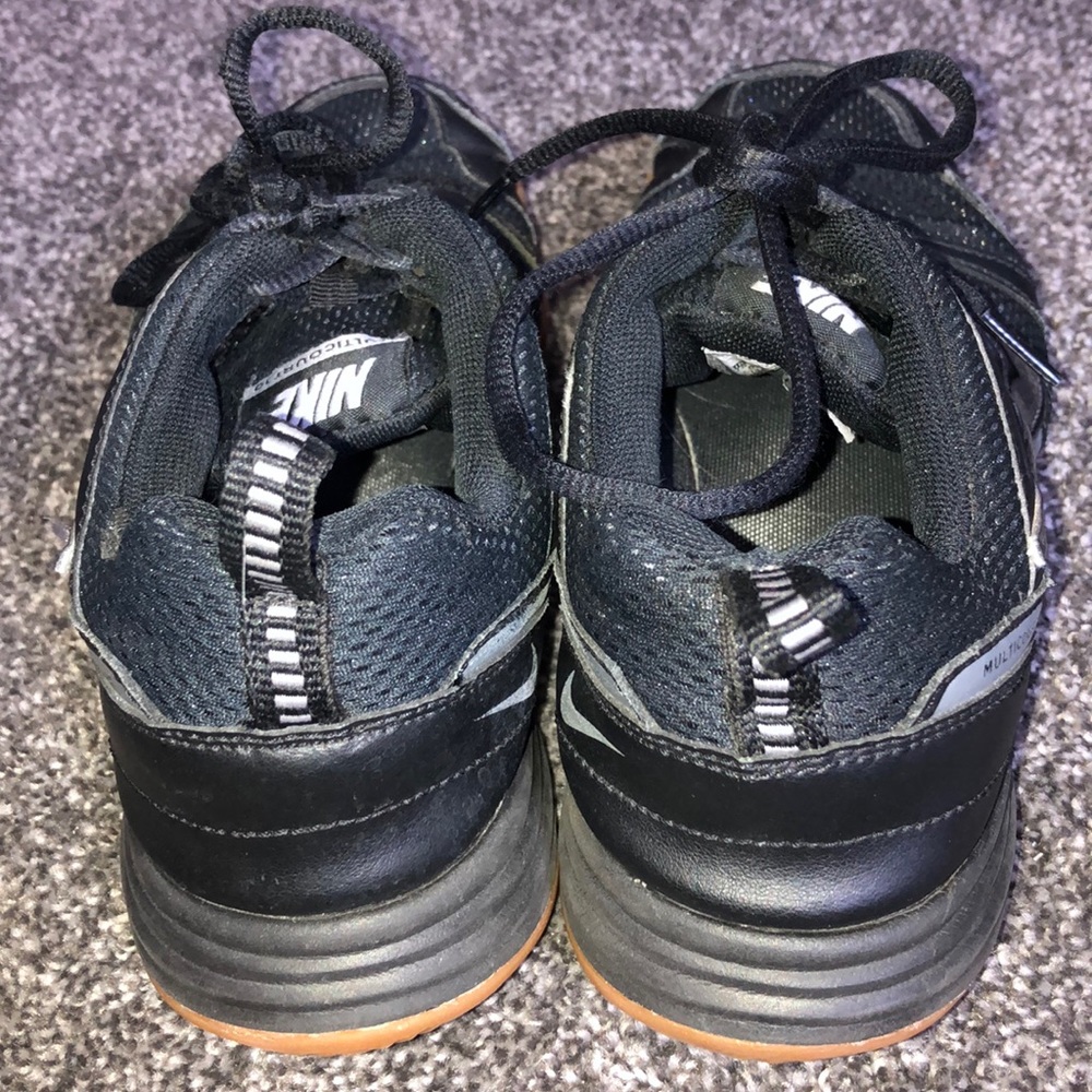 Nike Multicourt 10 Volleyball Shoes Black - Picture 6 of 8